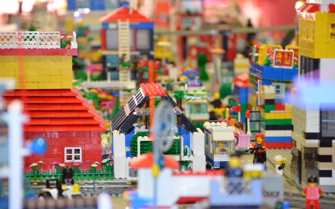 Beyond the Box: Creative Ways to Customize Large Lego Builds